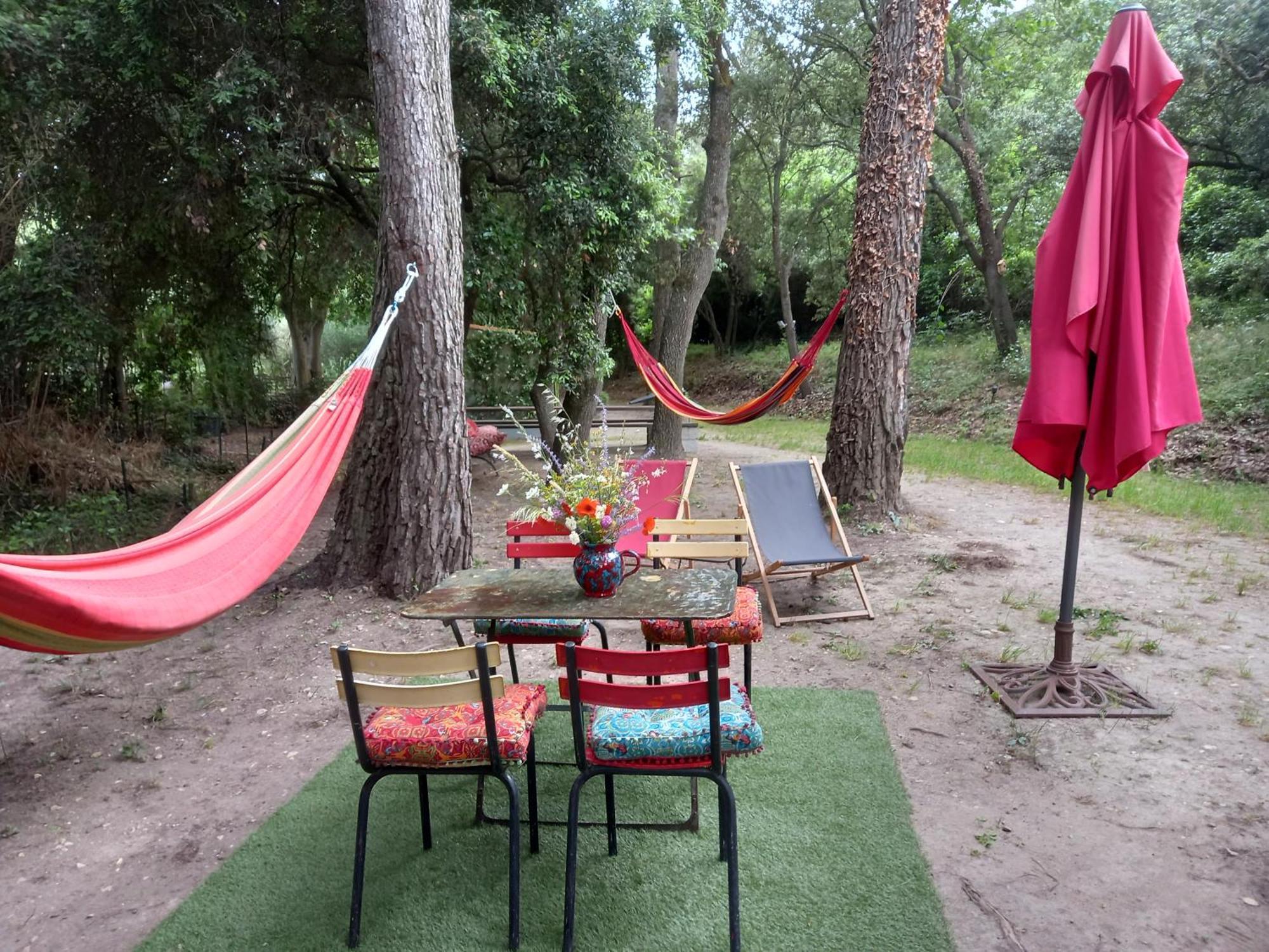La Roulotte Du Petit Paradis Saint-Rémy-de-Provence Kültér fotó